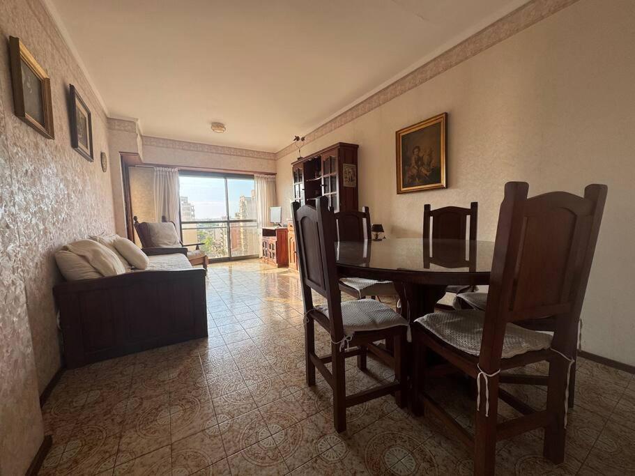Frente Mar Playa Alicante, 3 Ambientes, 6 Pax * Mar del Plata